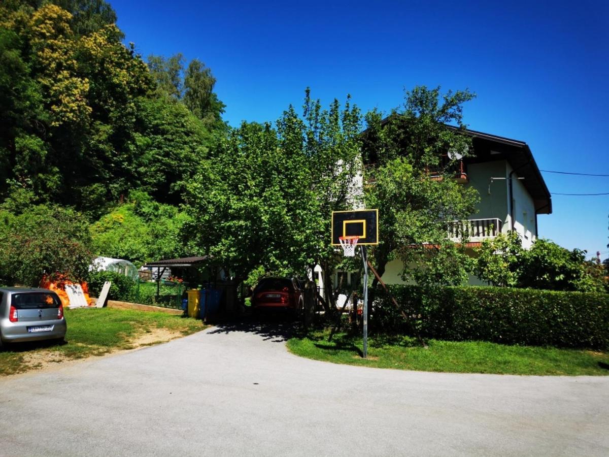 דירות קארלובץ Apartmant Sandra - Big Terace And Free Parking מראה חיצוני תמונה